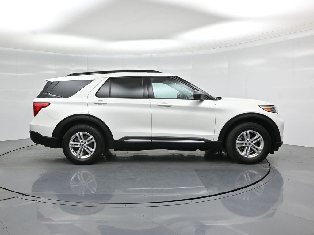 Certified Used 2023 White Ford XLT image 27