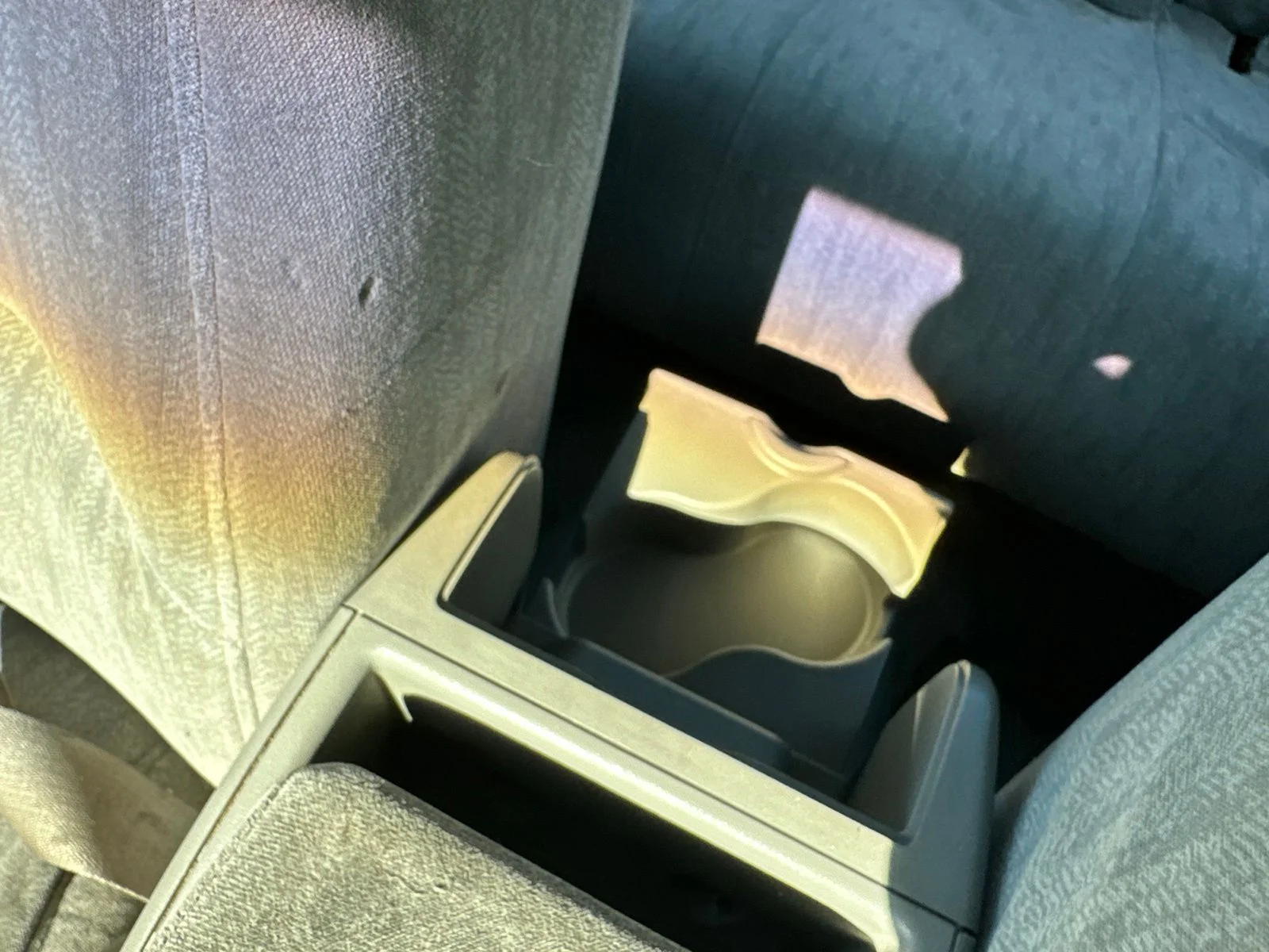 Used 2005 White Buick Custom image 45