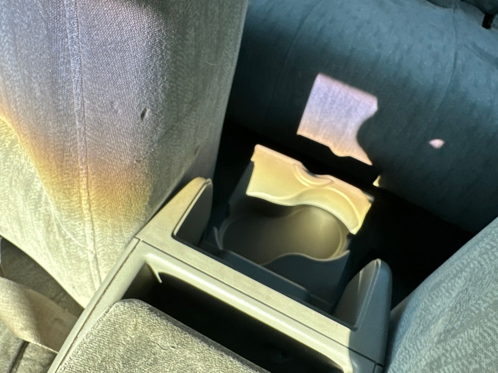 Used 2005 White Buick Custom image 45