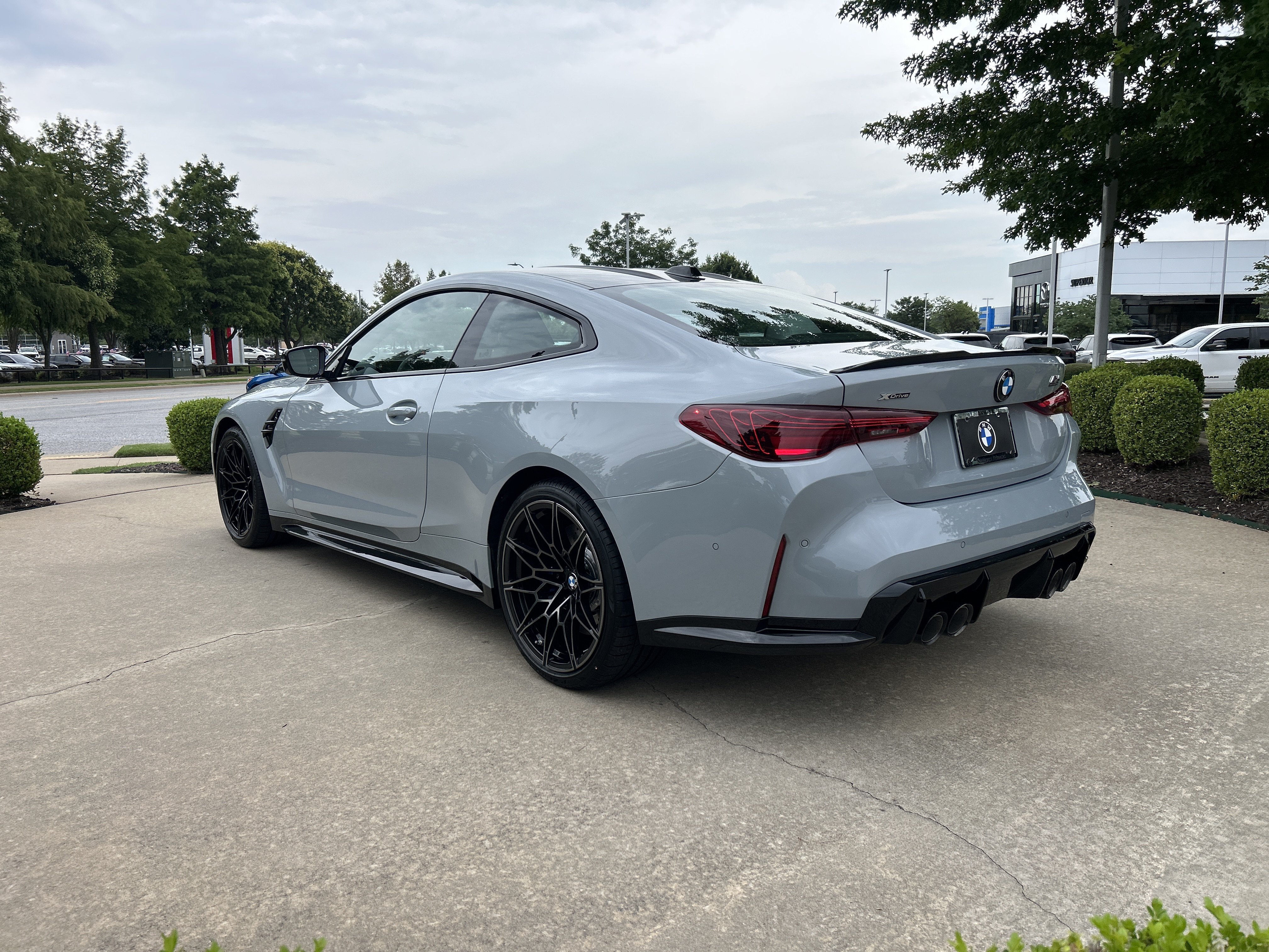 New 2027 0C4P Brooklyn Grey Metallic BMW Competition xDrive image 3