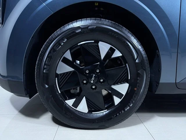 New 2027 NEW BLUE Kia LXS image 10