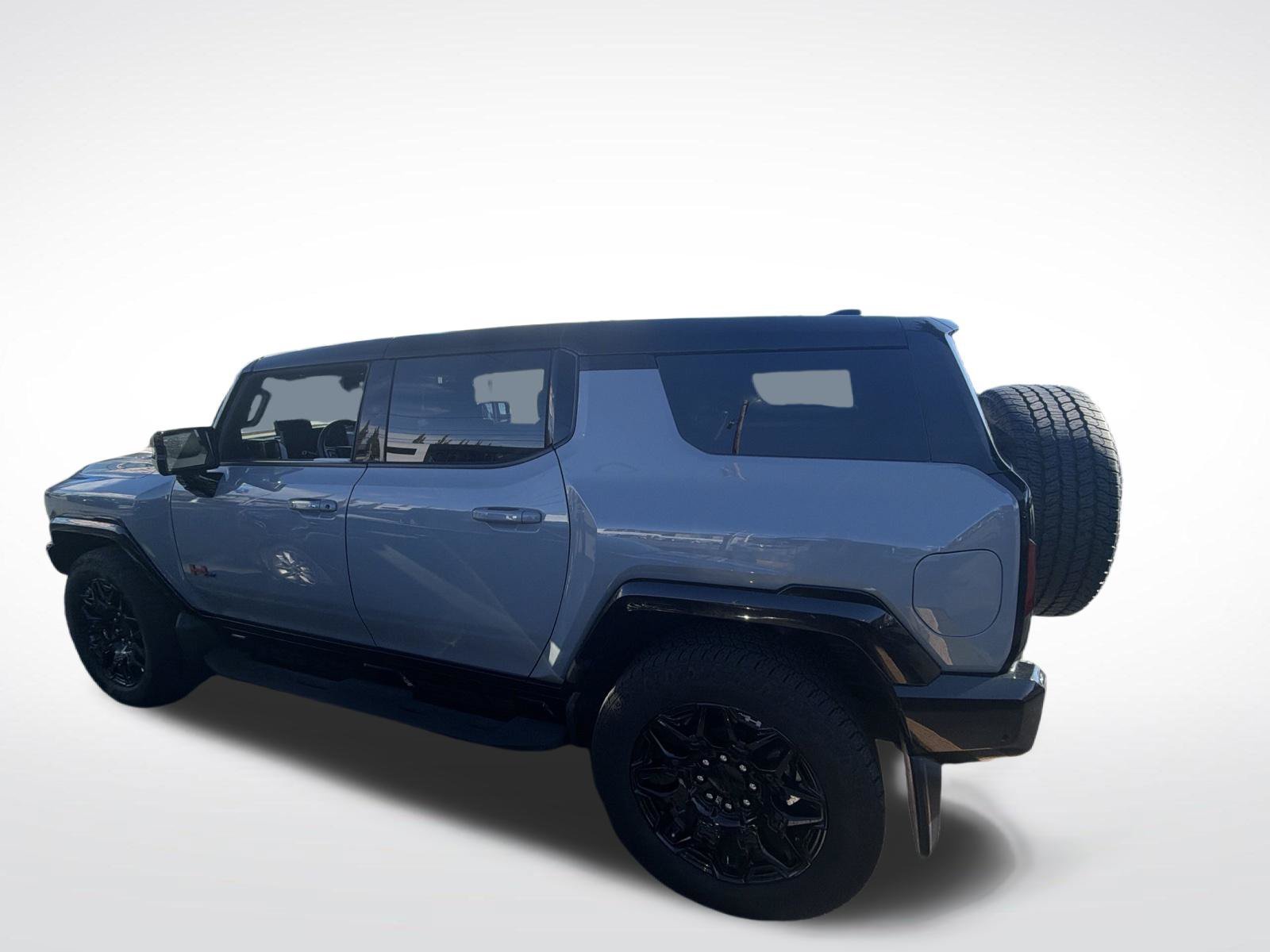 Used 2024 Meteorite Metallic (Gray) GMC 2X image 9