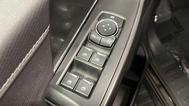 Used 2024 Agate Black Metallic Ford XLT image 22