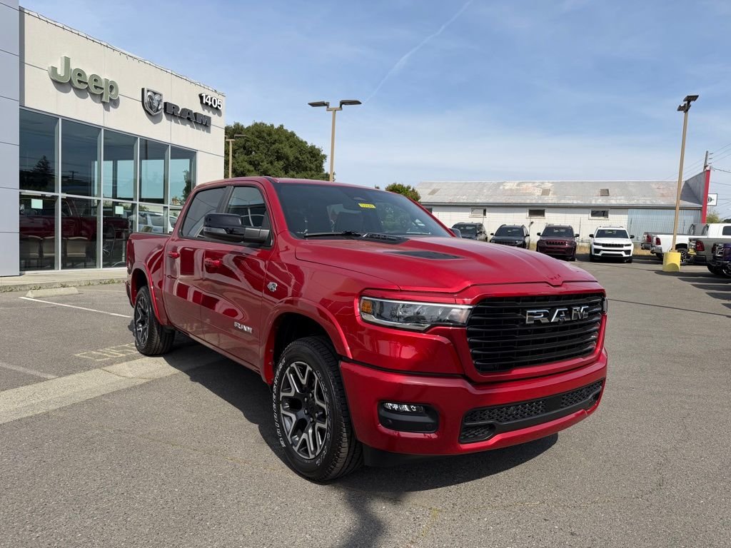 New 2026 Molten Red Pearl-Coat Exterior Paint RAM Laramie image 7