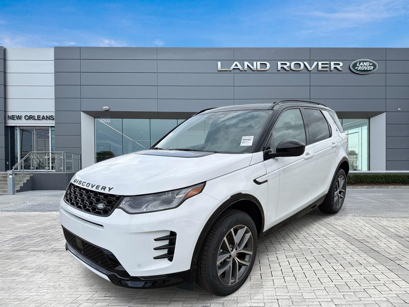 2026 Land Rover Discovery Sport Landmark