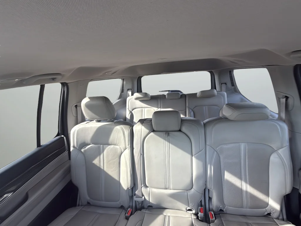 Certified Used 2022 White Jeep Series III image 29
