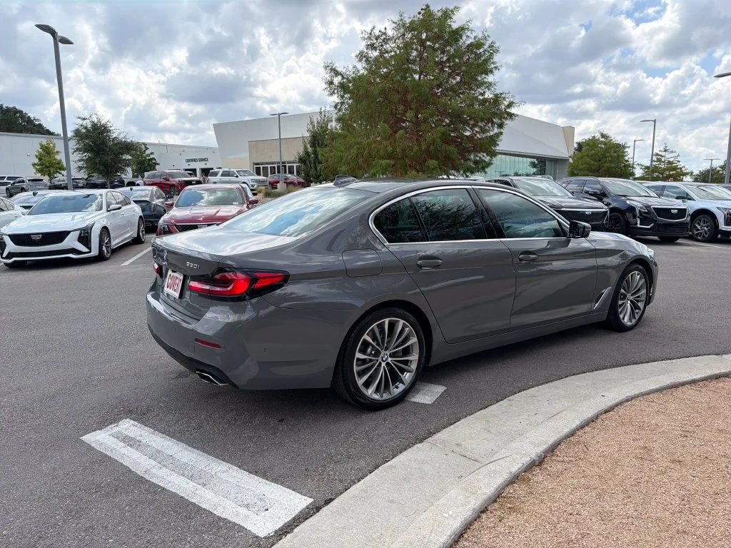Used 2021 Gray BMW 530i image 9
