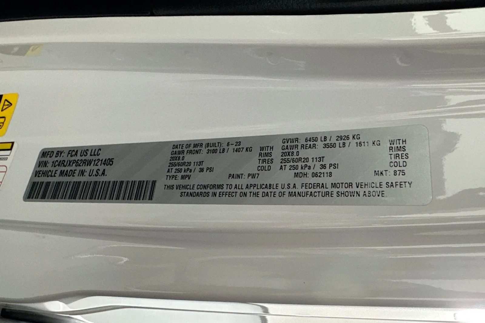 Used 2024 BRIGHT WHITE Jeep Sahara image 23