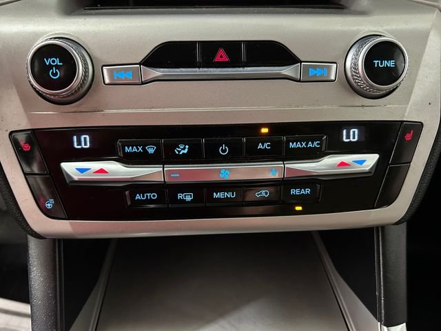 Used 2021 Gray Ford XLT image 30