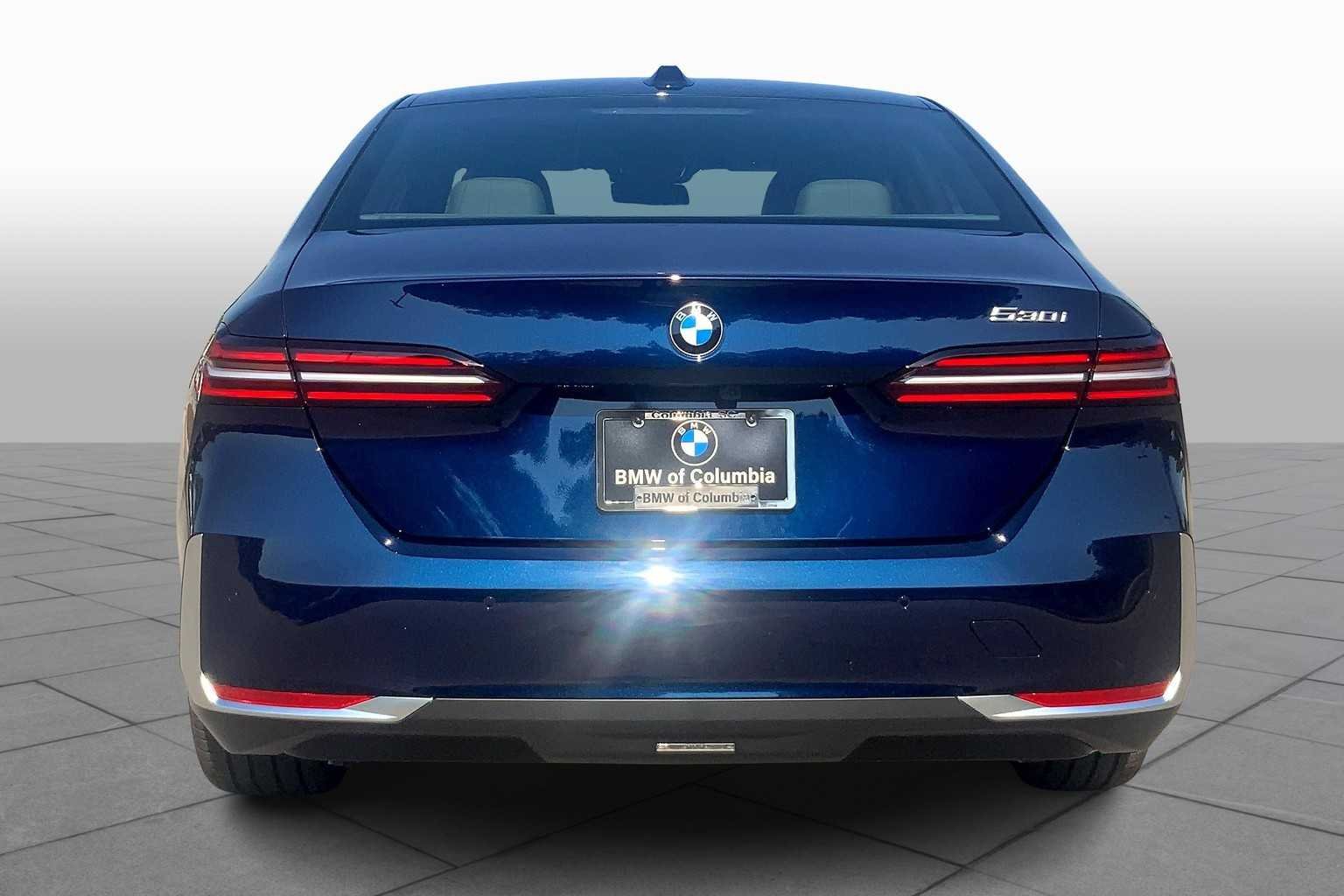 2026 BMW 5 Series 530i - Photo 4