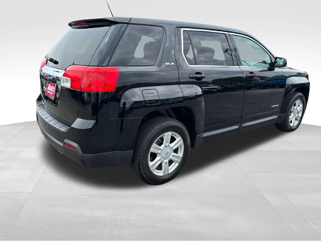 Used 2015 Black GMC SLE-1 image 5