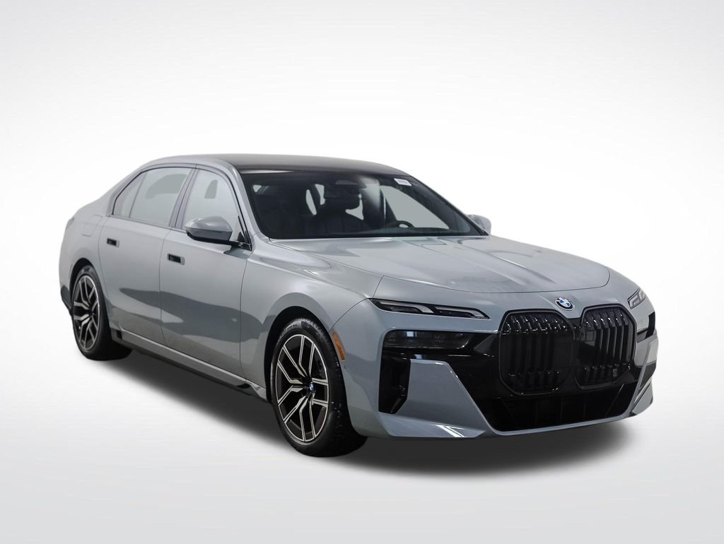 Used 2026 Gray Metallic BMW 740i xDrive image 7