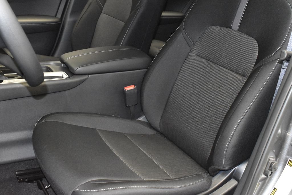 2025 Nissan Sentra SV - Photo 13