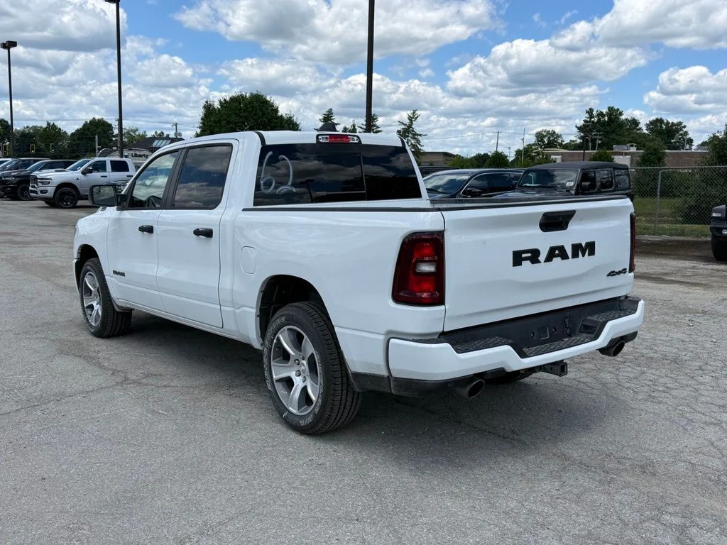 New 2026 Bright White Clearcoat RAM Express image 9