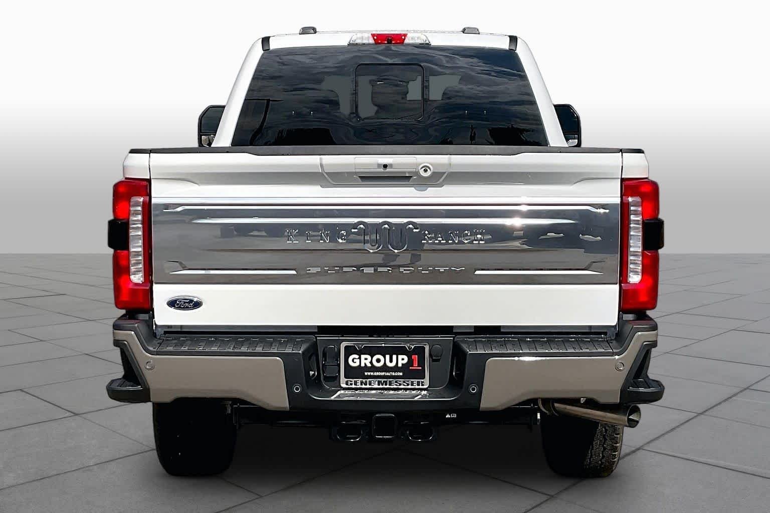 New 2026 Star White Metallic Tri-Coat Ford F-250® King Ranch® image 4