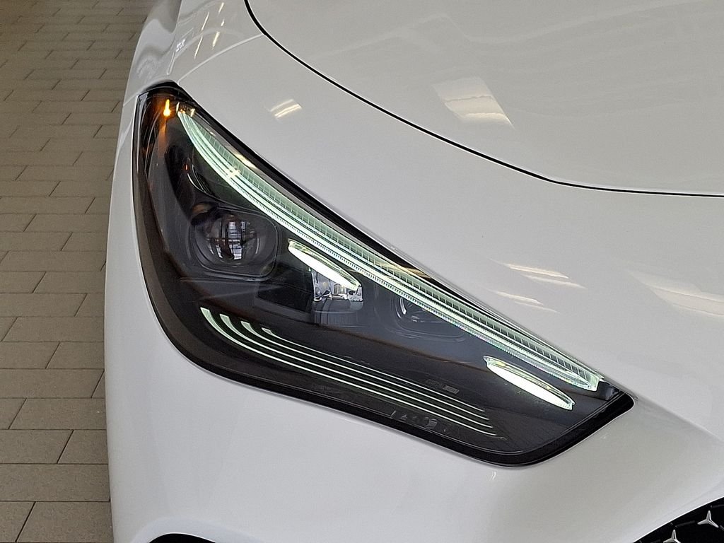 New 2026 Polar White Mercedes-Benz CLE 450 image 6