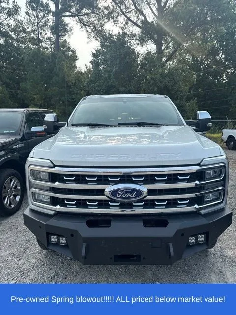 Used 2024 White Ford Lariat image 2