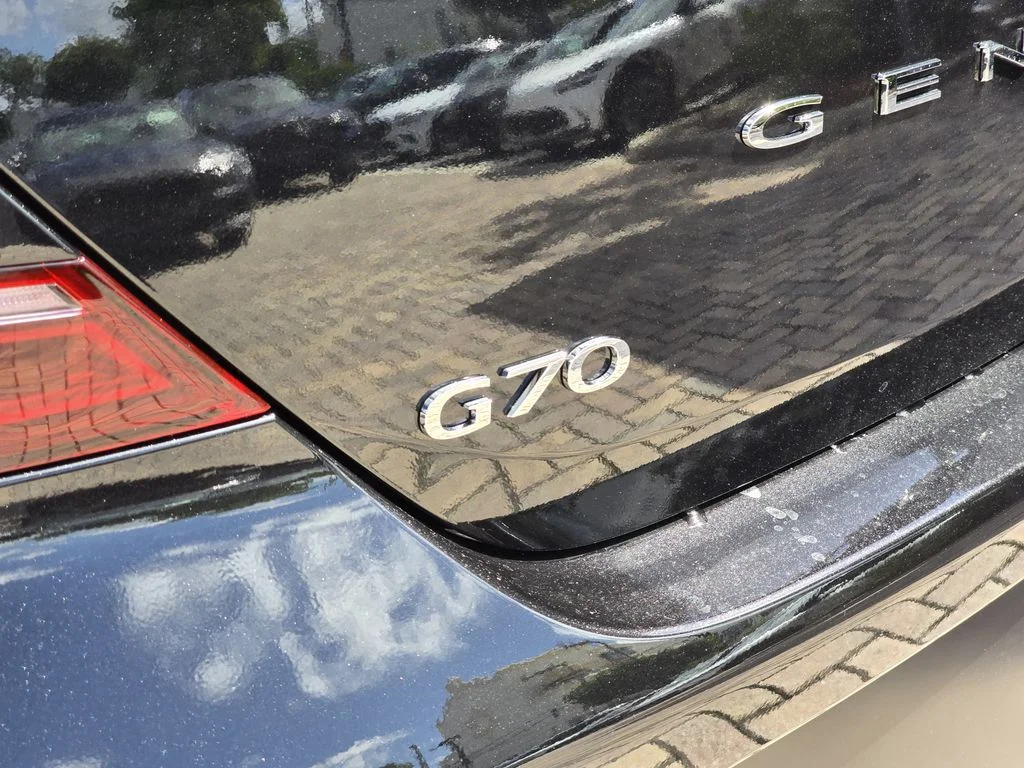 New 2026 Black Genesis 2.5T image 6