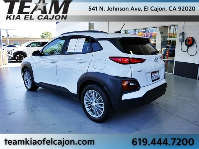 Used 2018 White Hyundai SEL image 7