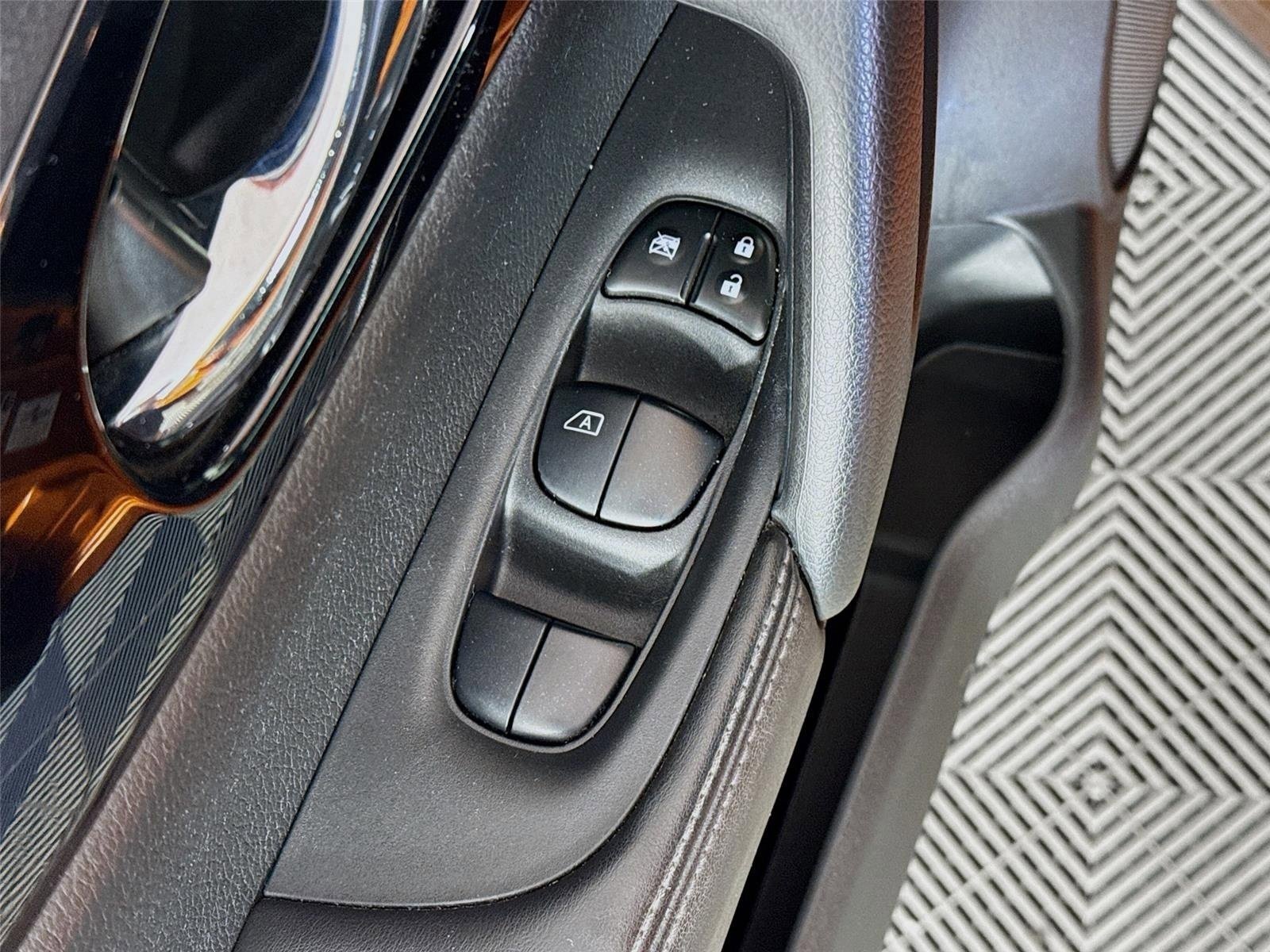 Used 2017 Monarch Orange Nissan SV image 18