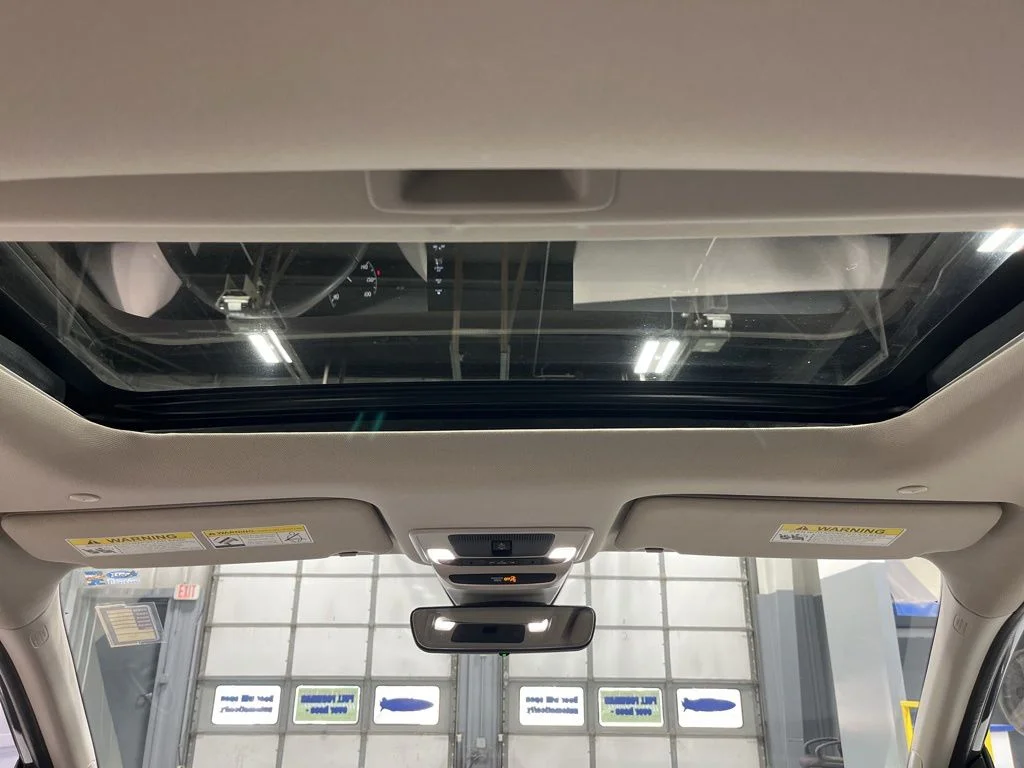 Used 2024 Modern Steel Metallic Honda EX-L image 29