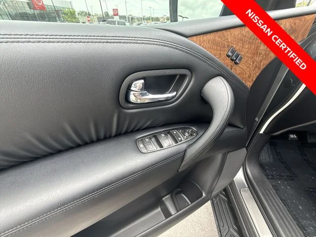 Used 2023 Gray Nissan SL image 13