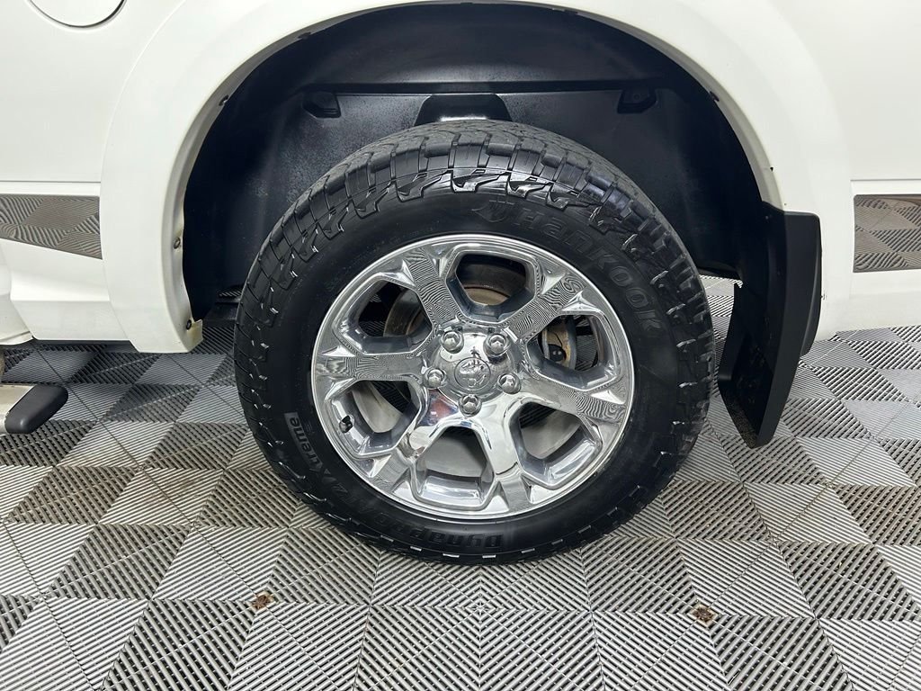 Used 2017 White Ram Laramie image 20