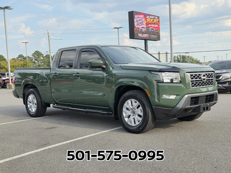 Used 2023 Green Metallic NISSAN CREW CAB 4X2 SV AUTO LONG BED image 5