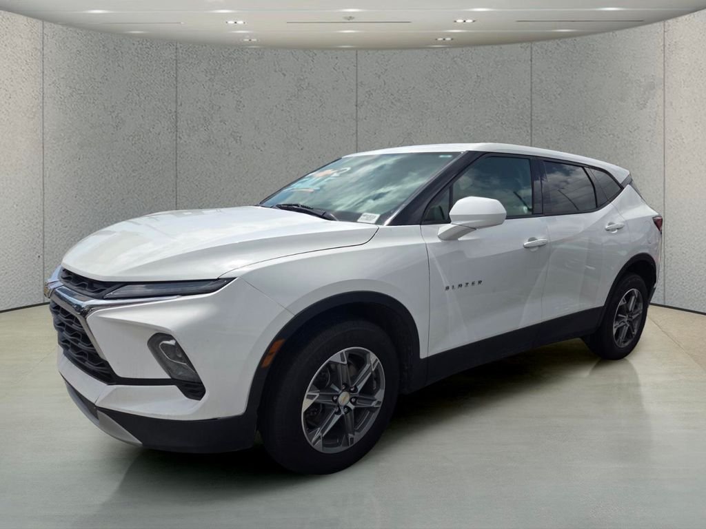 Used 2023 White Chevrolet LT image 1