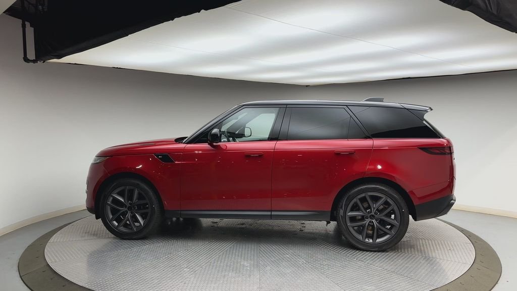 New 2026 Firenze Red Land Rover SE image 5