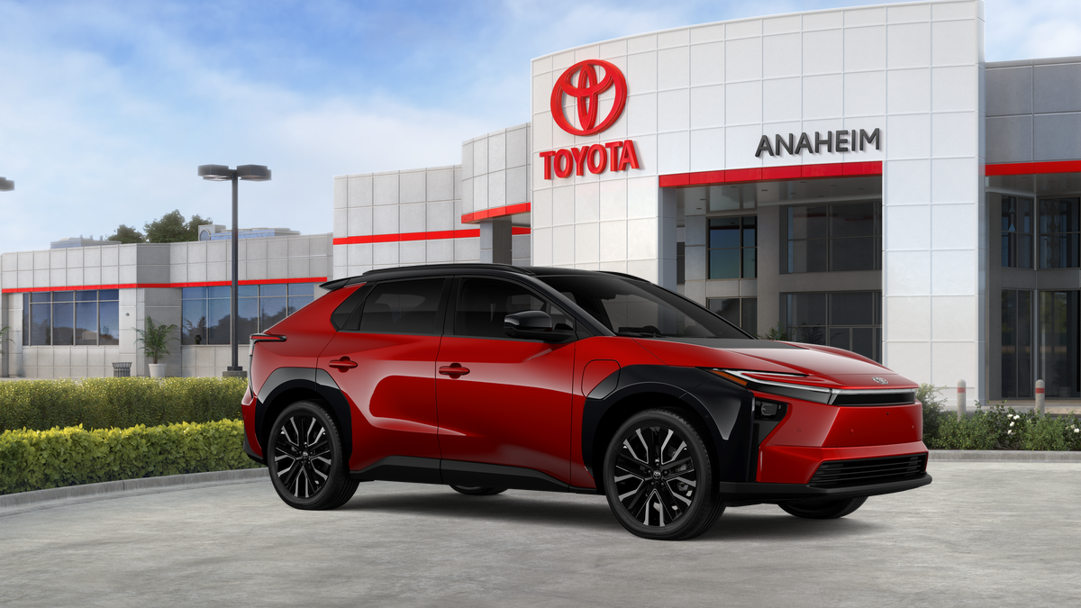 New 2026 Supersonic Red with Midnight Black Metallic roof Toyota Limited image 14