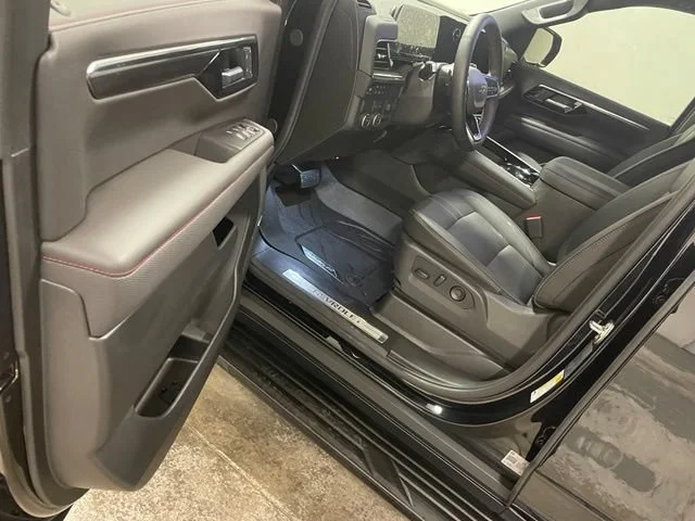 Used 2026 Black Chevrolet RST image 18