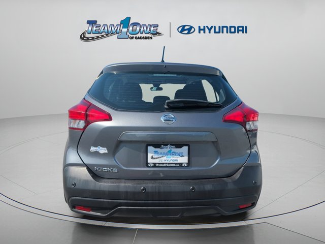 2020 Nissan Kicks S