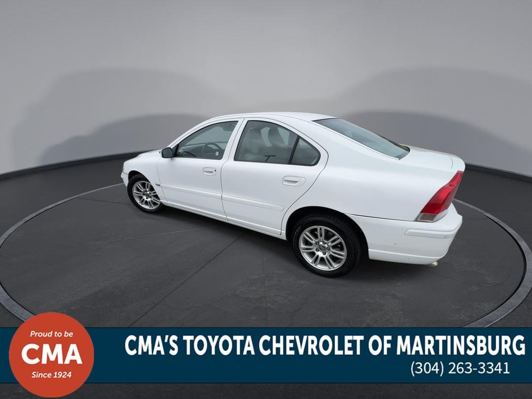 Used 2006 WHITE VOLVO PREMR image 6