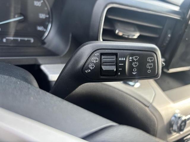 Certified Used 2022 White Metallic Ford XLT image 93