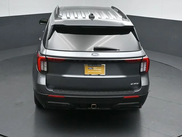 Certified Used 2025 Carbonized Gray Metallic Ford ST-Line image 47