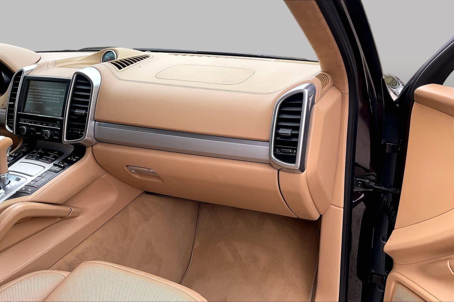 Used 2014 Mahogany Metallic Porsche Turbo image 18