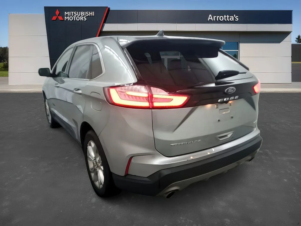 Used 2024 Iconic Silver Metallic Ford Titanium image 4