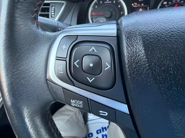 Used 2017 Gray Toyota XLE image 33