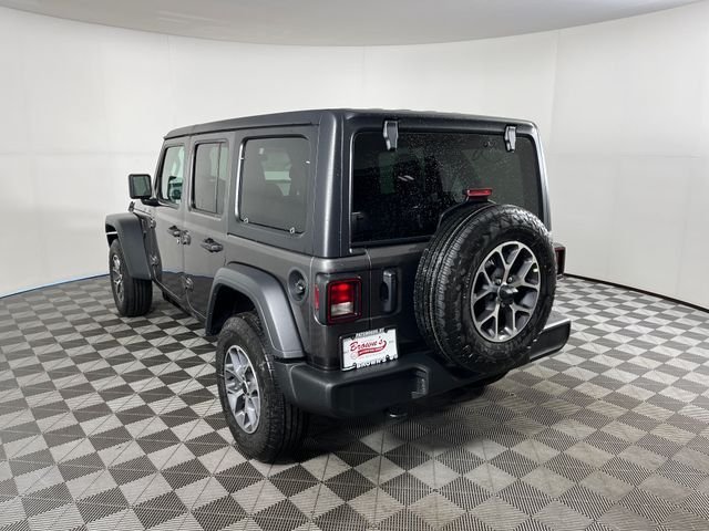 New 2026 Granite Crystal Metallic Clear-Coat Exterior Paint Jeep Sport S image 3