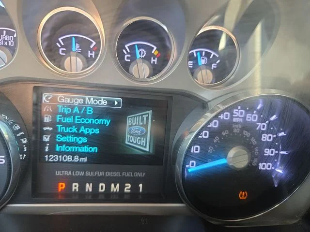 Used 2013 Brown Ford Lariat image 21
