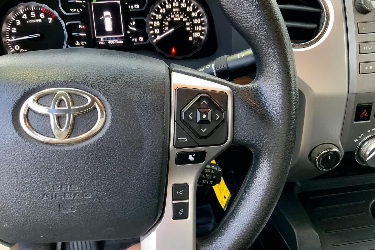 Used 2018 Magnetic Gray Metallic Toyota SR5 image 24