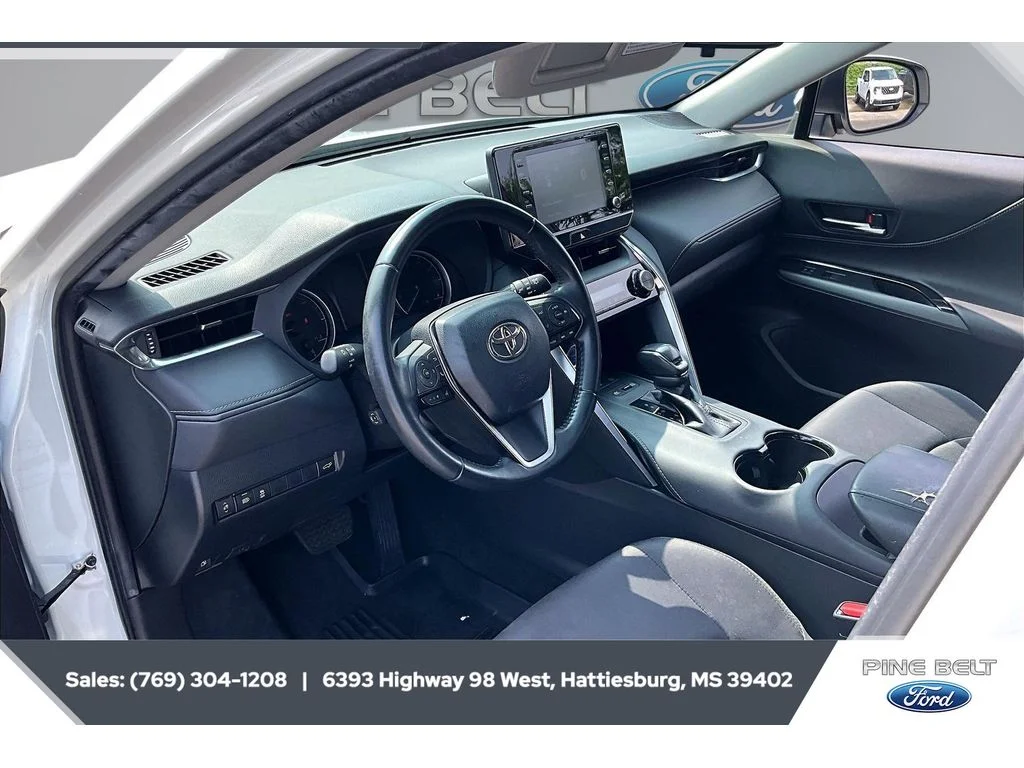Used 2021 Blizzard Pearl Toyota LE image 12