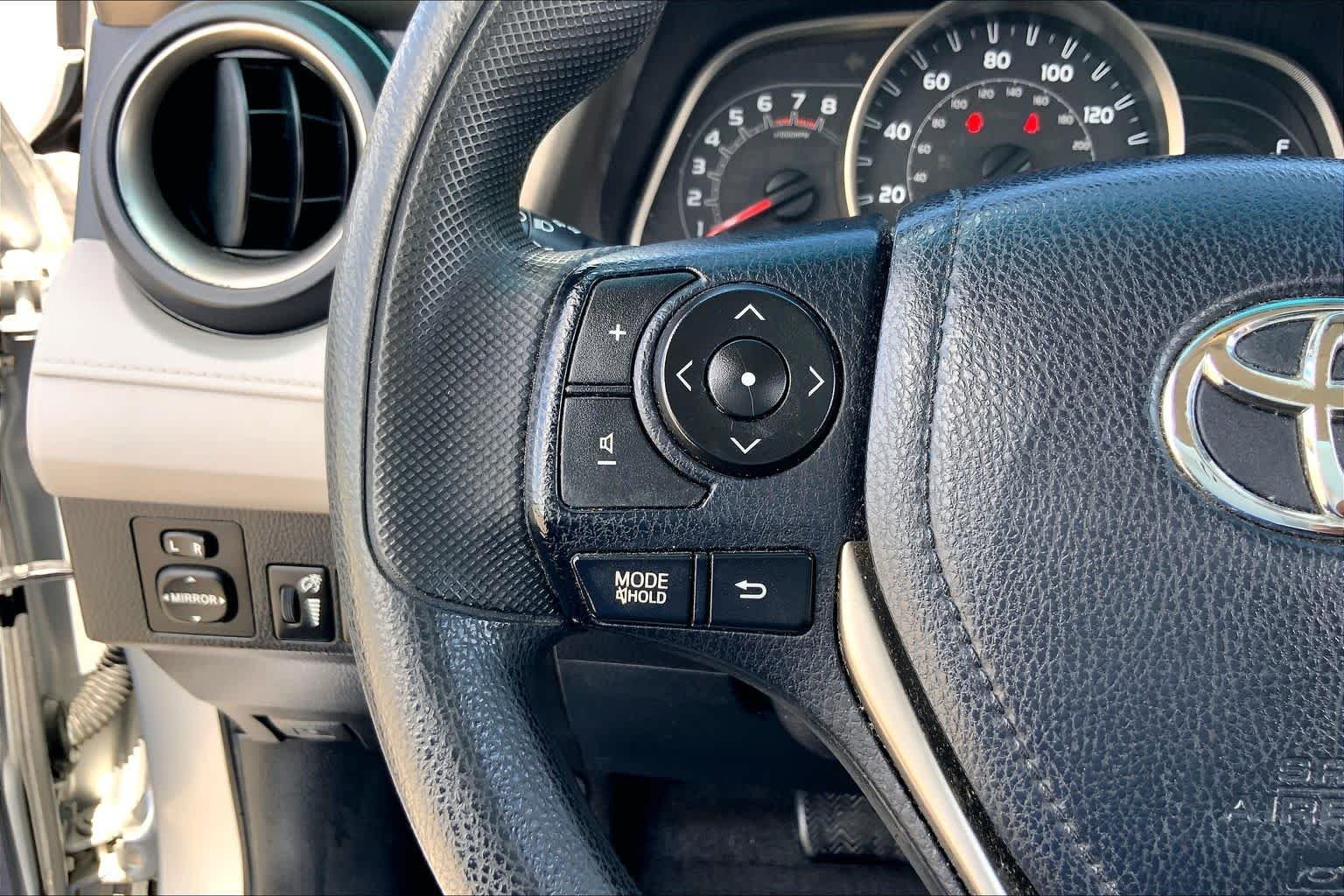Used 2015 Classic Silver Metallic Toyota LE image 23
