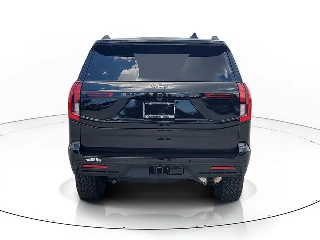 New 2026 Black Metallic Ford Tremor image 6
