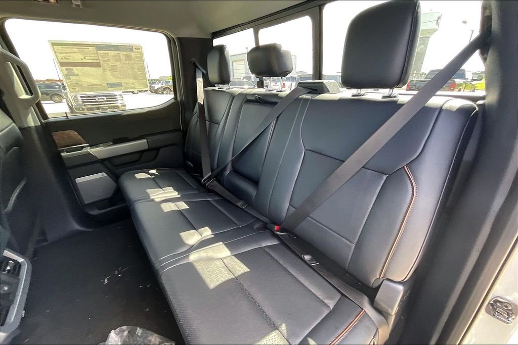 New 2026 Ford Super Duty F-250 Lariat 4D Crew Cab