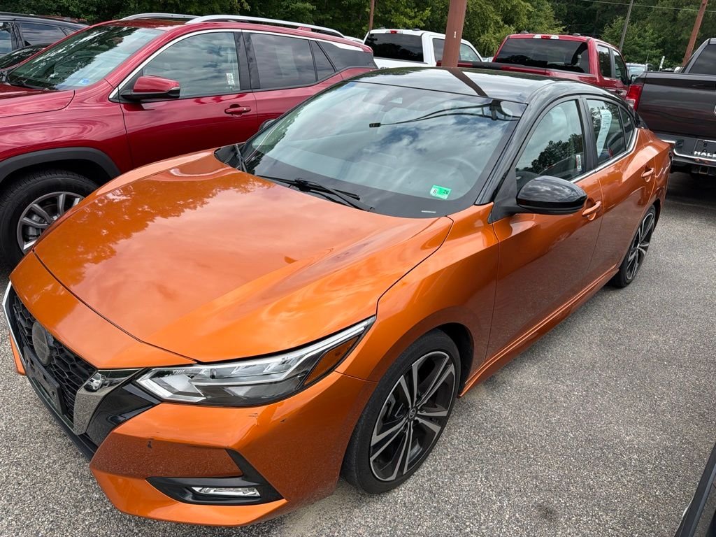 Used 2021 Orange Nissan SR image 4