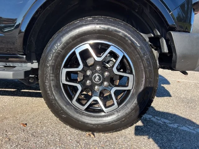 Certified Used 2024 Shadow Black Ford Outer Banks image 16