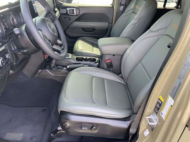 Certified Used 2025 41 Jeep Mojave image 13