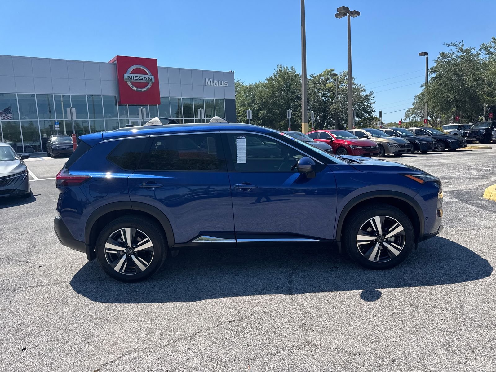 Certified Used 2023 Blue Nissan SL image 4